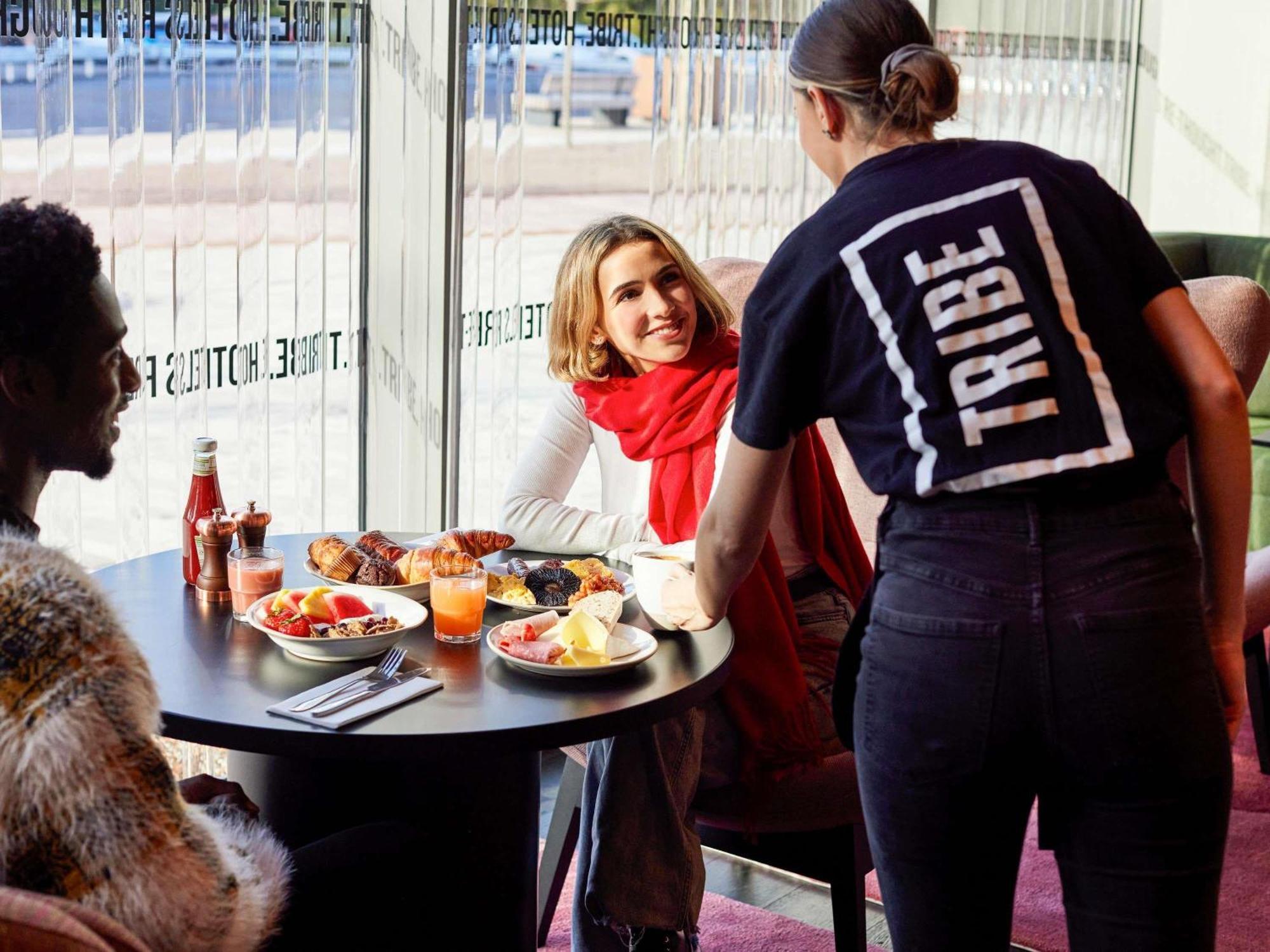 הייל Tribe Manchester Airport By Accor מראה חיצוני תמונה